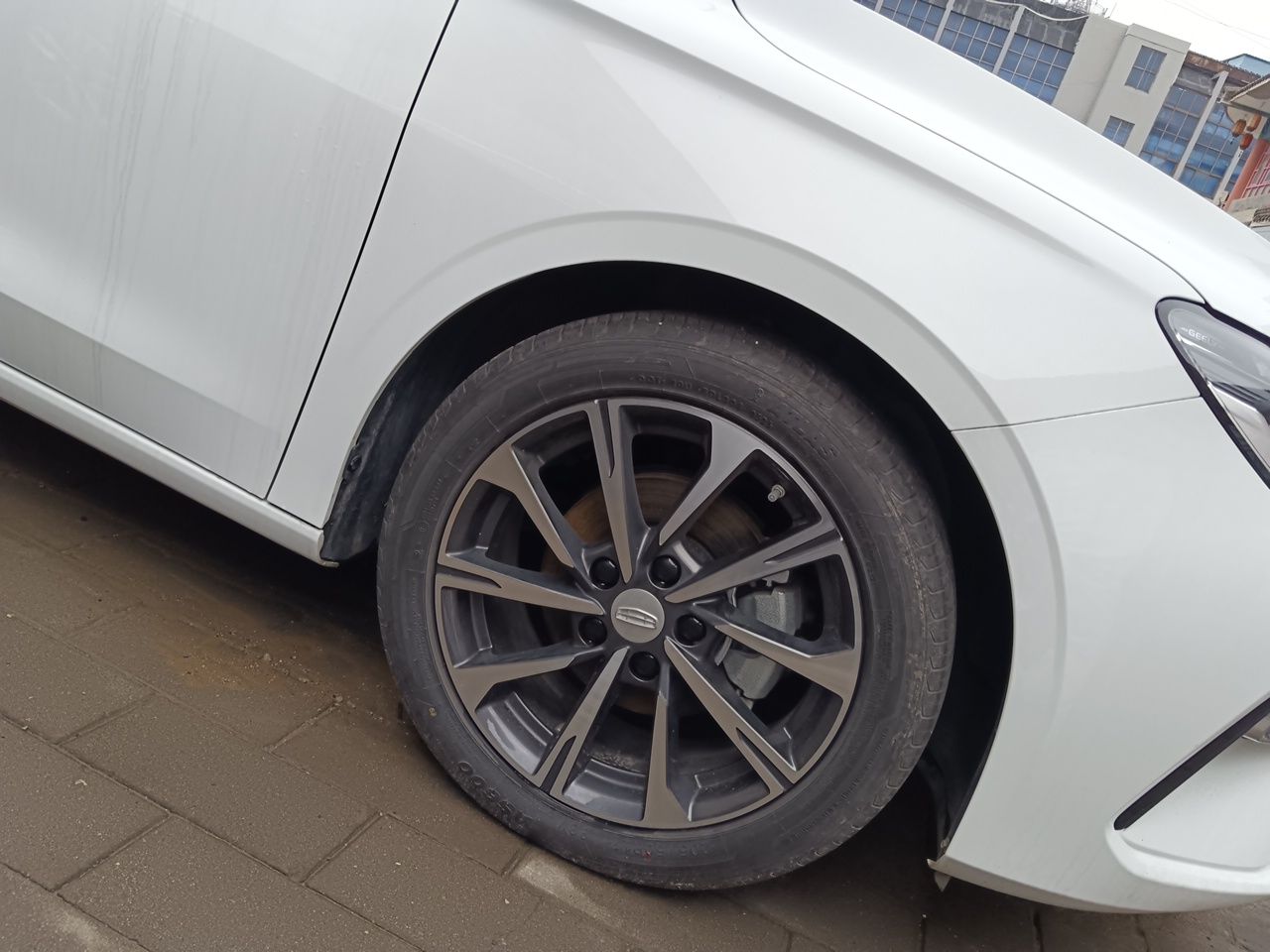 Geely Auto Emgrand 2025 4th Generation 1.5L CVT Luxury Version — снимка 8