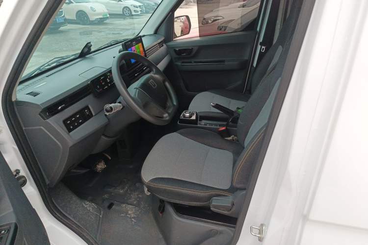 Used Farizon Xingxiang V 2024 Star Enjoy V6E Feature Edition Zhixin 46.08 kWh