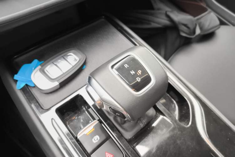 Used Hongqi E-QM5 2024 560km PLUS
