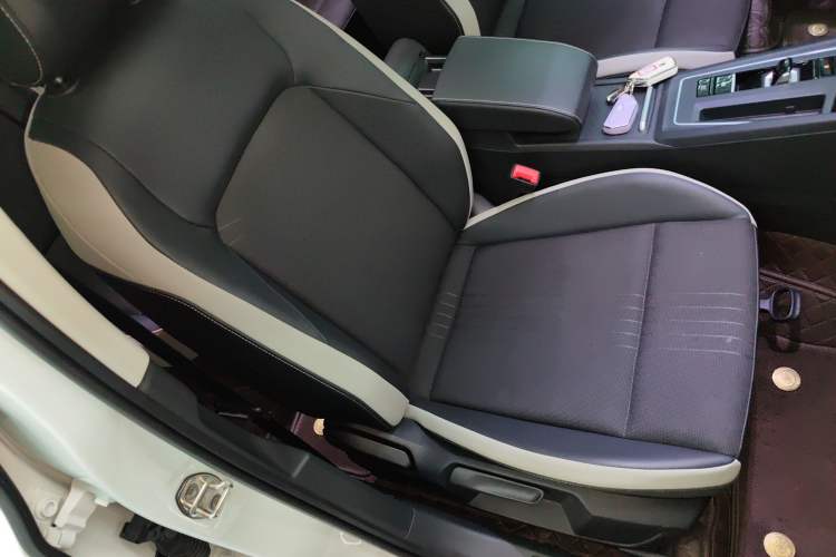 Used Volkswagen Golf 2023 Facelift 280TSI DSG Pro
