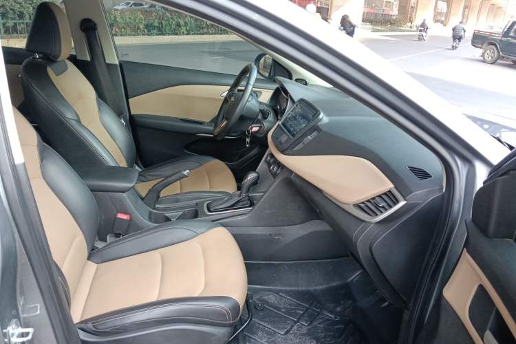 Used Chevrolet Monza 2020 320 Automatic Enjoyment Edition
