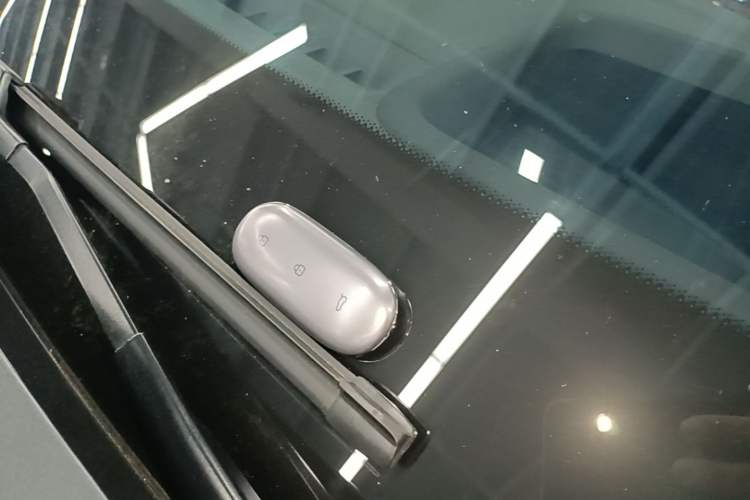 Used Li Auto L8 2023 Pro Model
