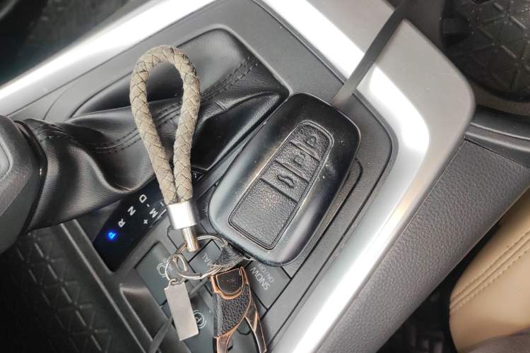 Used Toyota RAV4 2022 2.0L CVT 4x4 Fashion Edition