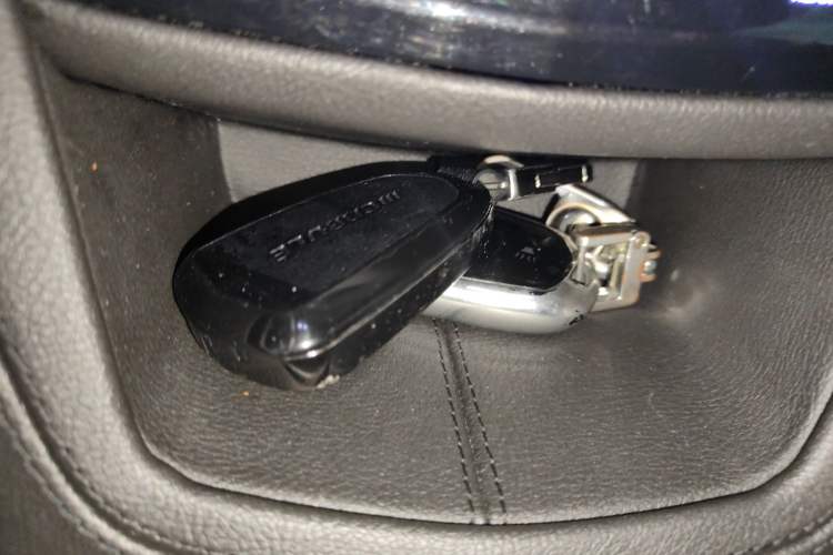 Used Cadillac XT5 2020 28T Luxury Version Vehicle Key