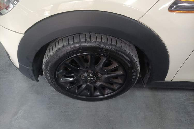 Used MINI MINI 2016 1.5T COOPER Five-Door Edition