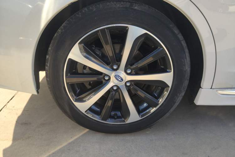 Used Subaru Legacy 2016 2.5i All-Wheel-Drive Glory Edition