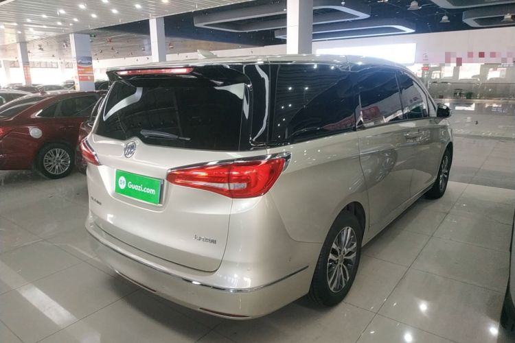 Used Buick GL8 2017 ES 28T Flagship Model China V Standard Rear Right 45 Deg