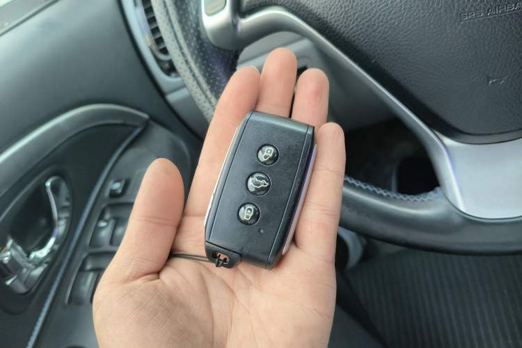 Used Soueast V3 Lingyue 2015 1.5L Manual Style Edition Vehicle Key