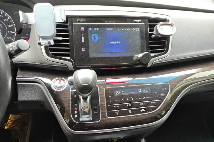 Used Honda Odyssey 2018 2.4L Smart Edition Audio And AC Panel