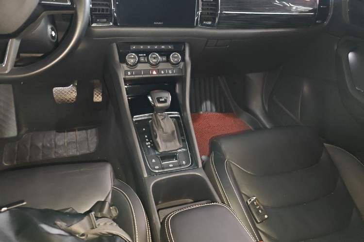 Used Skoda Kodiaq 2017 TSI330 7-Seater Two-Wheel-Drive Luxury Edition
