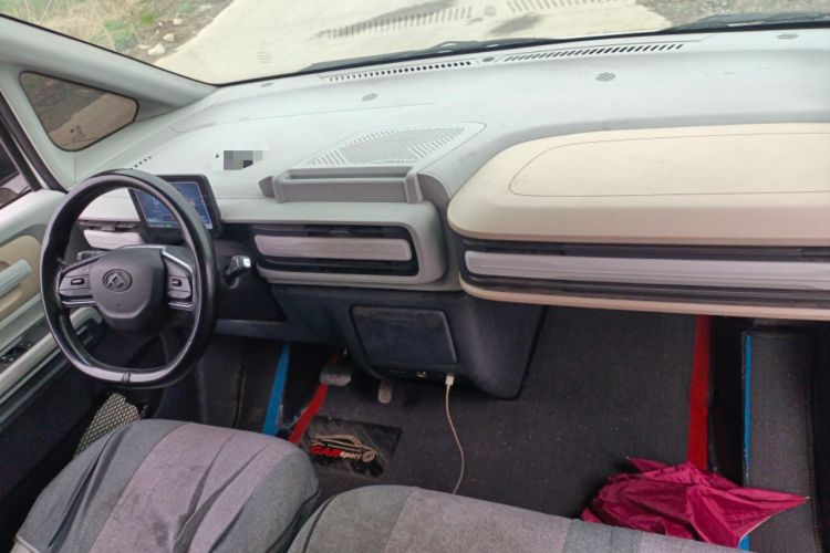 Used SAIC MAXUS Dana V1 2024 V1 Long Wheelbase High Roof (51 kWh)