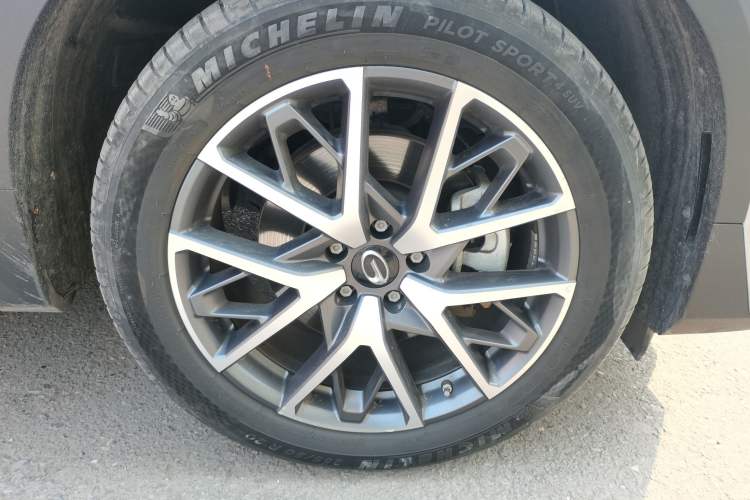 Used GAC Trumpchi GS8 2022 Linghang Series 2.0 TGDI Two-Wheel-Drive Luxury Smart Connectivity Version (7 Seats)