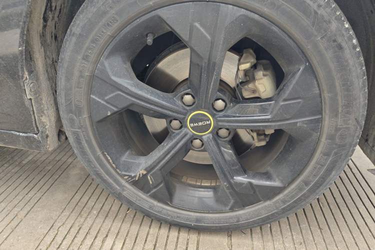 Used Roewe i6 MAX 2020 300TGI Automatic Sporty Cool Edition
