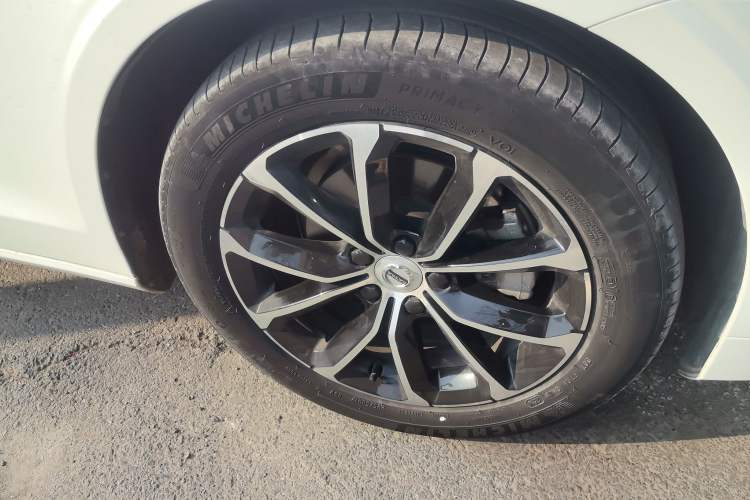 Used Volvo V60 2020 T4 Zhiyi Luxury Edition Exterior 7