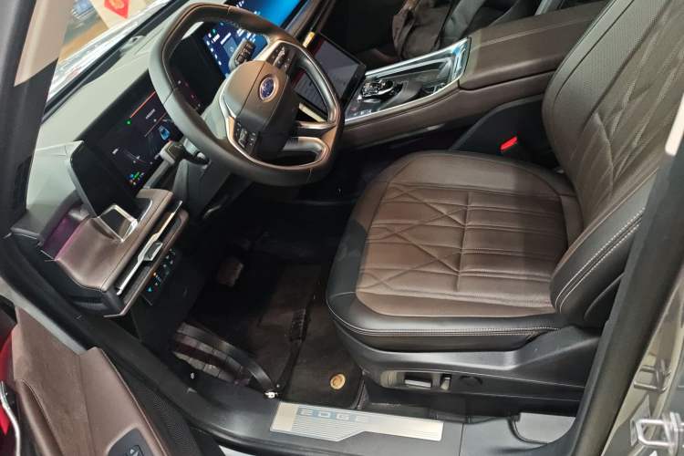 Used Ford Edge 2025 Ford Explorer L 2.0T EcoBoost E-Hybrid Four-Wheel-Drive 7-Seater Supreme Model Left Front Seat