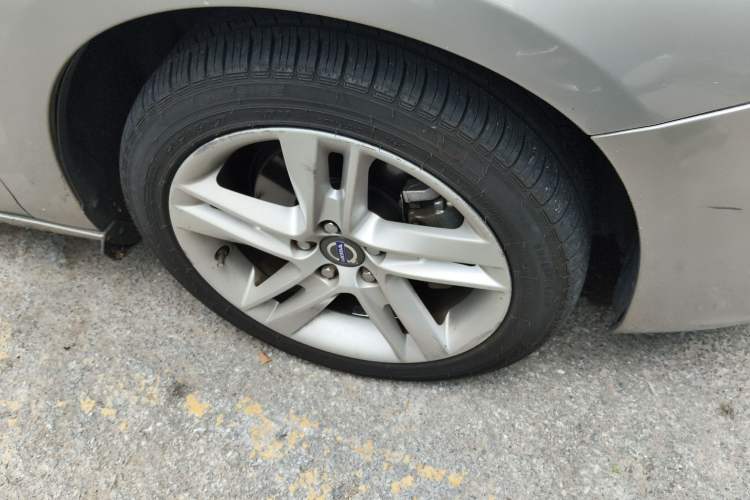 Used Volvo V60 2014 T5 Zhiya Edition