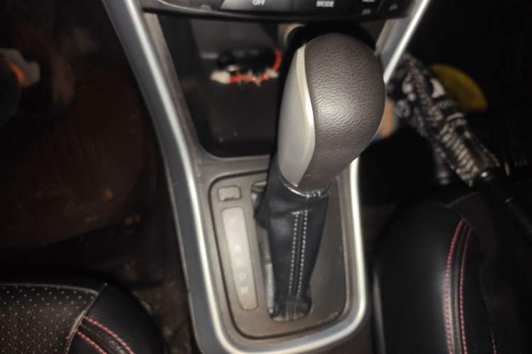 Used Suzuki S-Cross 2014 1.6L CVT Two-Wheel Drive Elite Version
