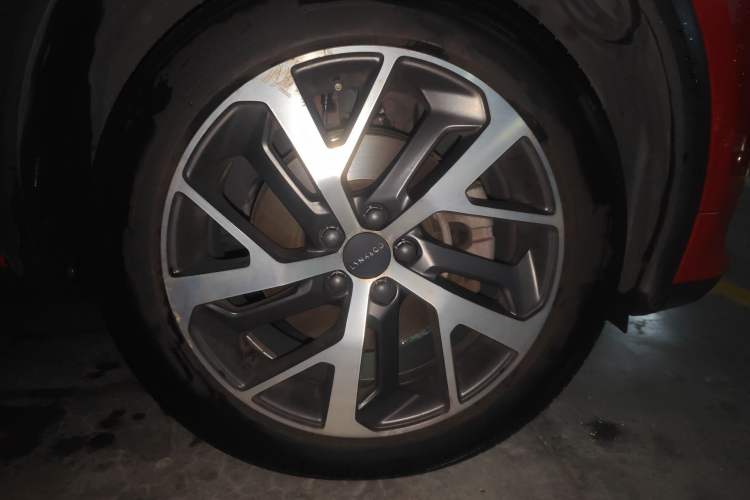 Used Lynk & Co 01 2017 2.0T Four-Wheel Drive Pro Edition
