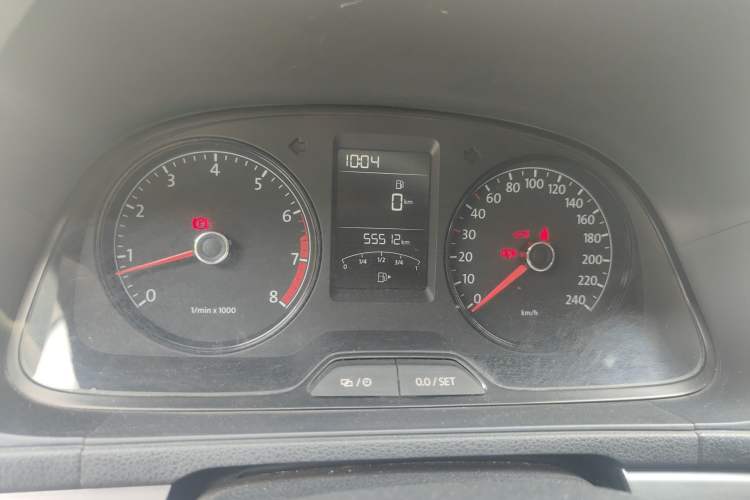 Used Volkswagen Lavida 2013 1.6L Manual Fashion Edition
