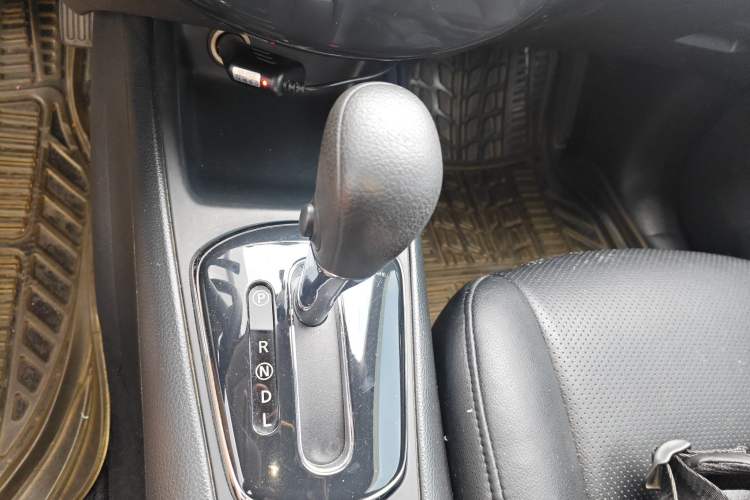 Used Nissan Tiida 2011 1.6L CVT Smart Version