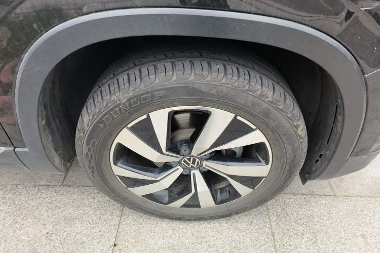 Used Volkswagen Tayron 2022 280TSI Two-Wheel Drive Luxury Smart Connectivity Version
