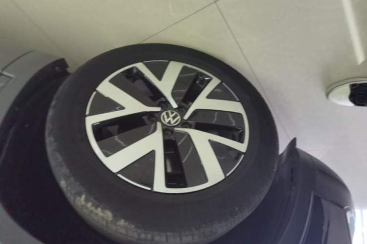 Used Volkswagen Tayron 2023 300TSI Two-Wheel-Drive Luxury Plus Advanced Edition Exterior 4