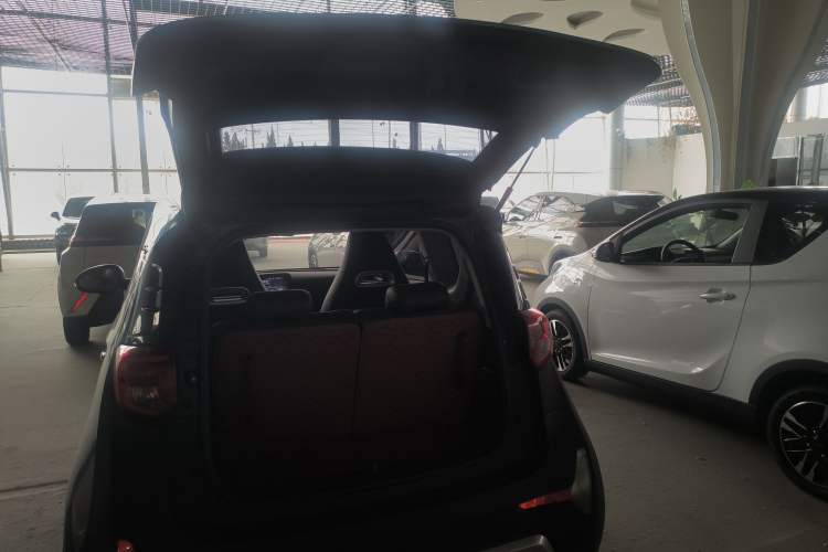 Used Chery QQ Little Ant 2023 301km True Love Plus Version Lithium Iron Phosphate Trunk