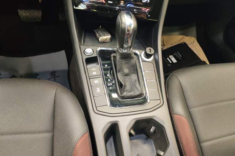 Used Volkswagen Bora 2020 1.5L Automatic Elite Version
