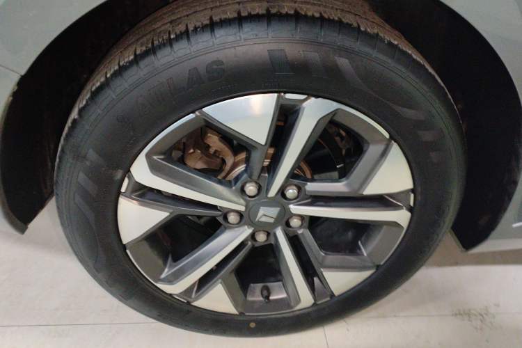 Used Baojun Valli 2021 1.5T Naqu Starry Sky CVT Flagship Model Exterior 2