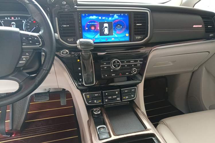 Used GAC Trumpchi M8 2018 320T Luxury Edition Audio And AC Panel