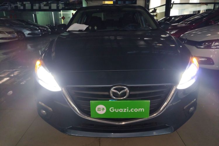 Used Mazda 3 Axela 2014 Sedan 1.5L Automatic Luxury Model Front
