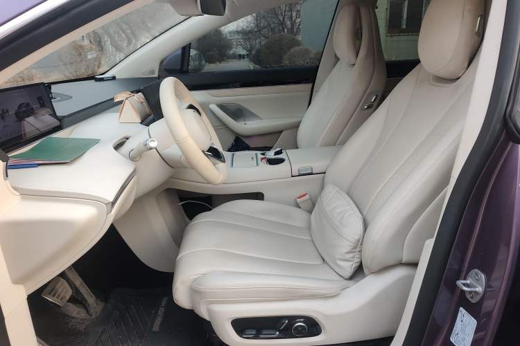 Used Hima Luxeed R7 2025 Range-Extended Version 251 km Max