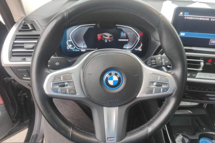 Used BMW iX3 2023 Leading Model
