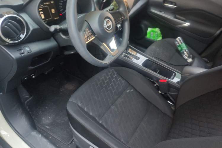 Used Nissan Kicks 2023 Jingqing Edition 1.5L Combining "Power" with a Stylish Touch Driver Seat