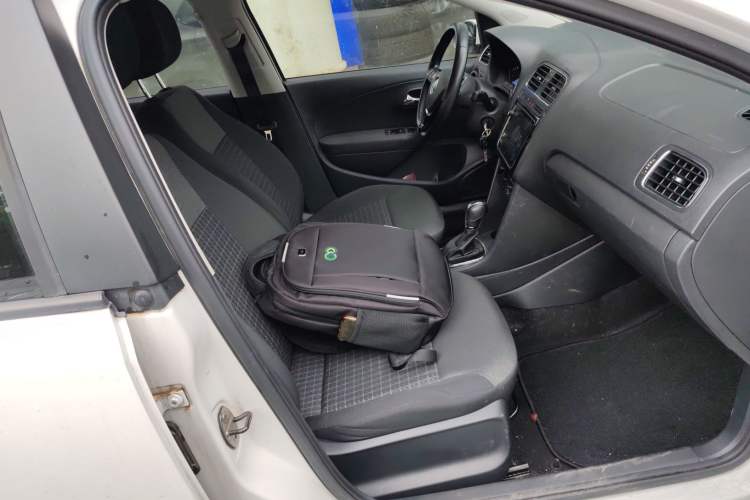 Used Volkswagen Polo 2018 1.5L Automatic Enjoyment Model Right Front Seat