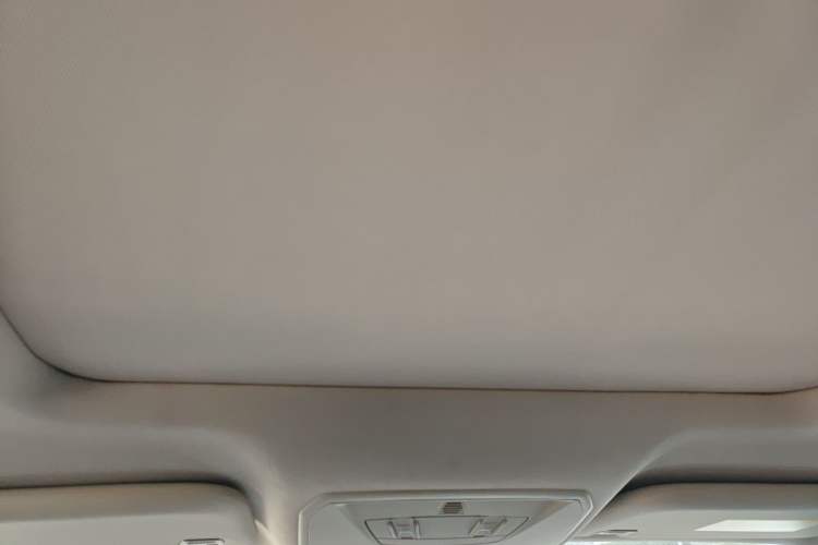 Used Ford Kuga 2017 EcoBoost 245 Four-Wheel Drive Titanium Edition Headliner