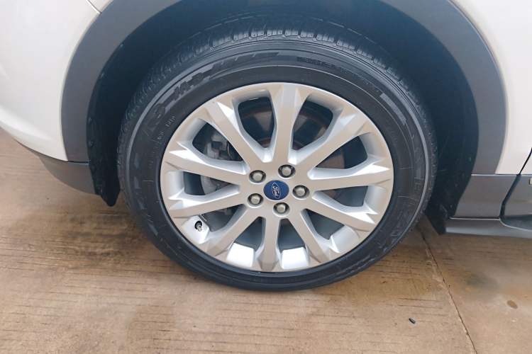 Used Ford Kuga 2015 1.5L GTDi Four-Wheel-Drive Elite Model