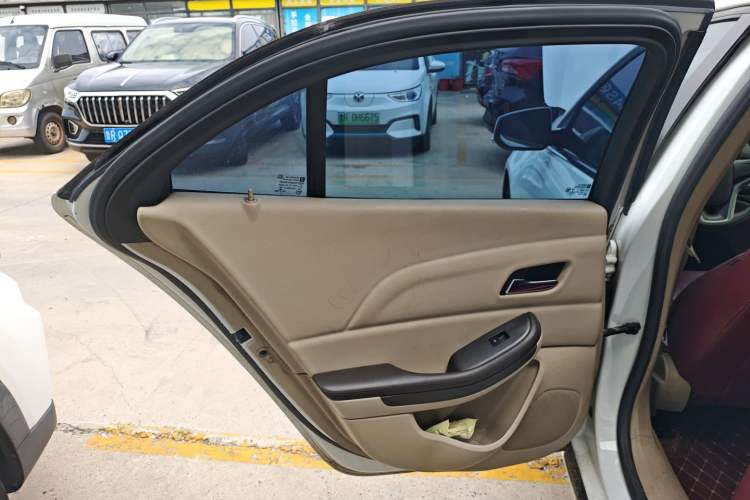 Used Chevrolet Malibu 2014 2.0L Automatic Comfort Edition