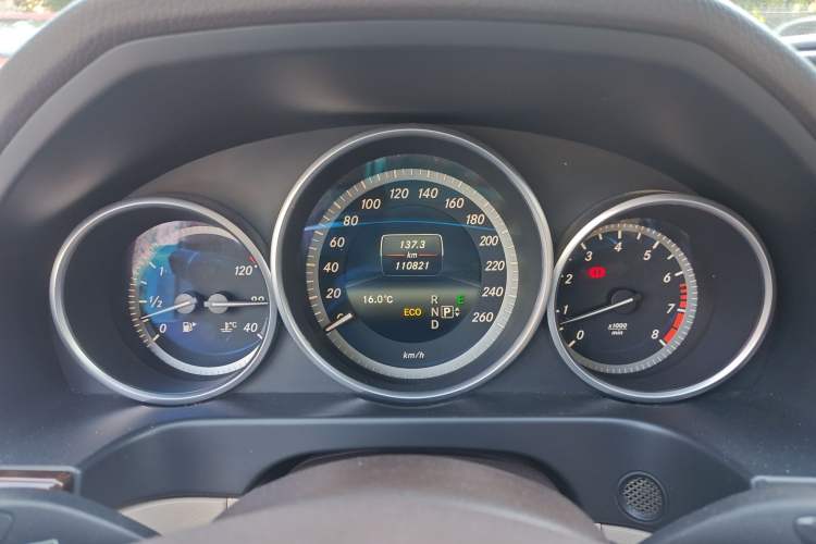 Used Mercedes-Benz E-Class 2015 E 260 L
