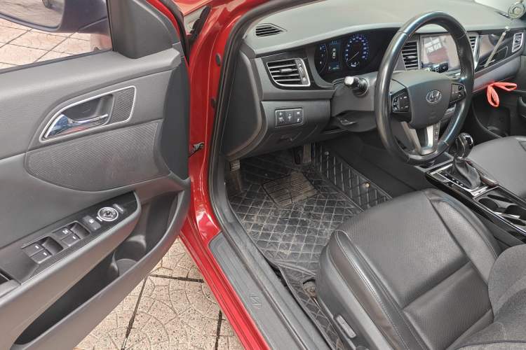 Used Hyundai Mistra 2014 1.8L Automatic Deluxe DLX Model
