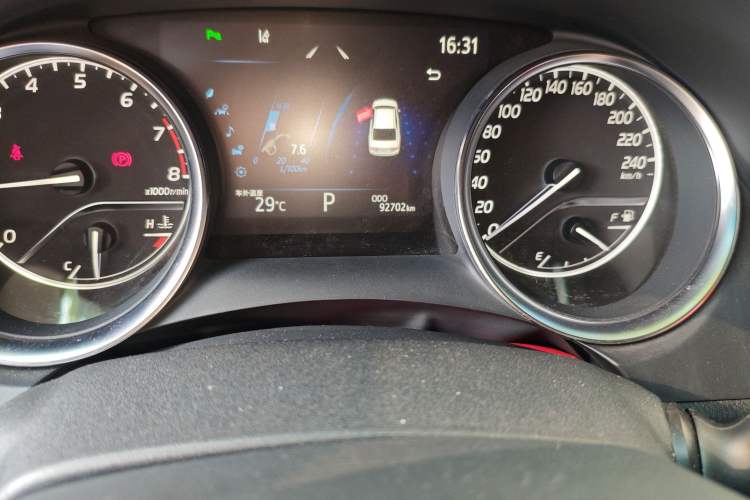 Used Toyota Camry 2019 2.0G Luxury Edition China VI Standard