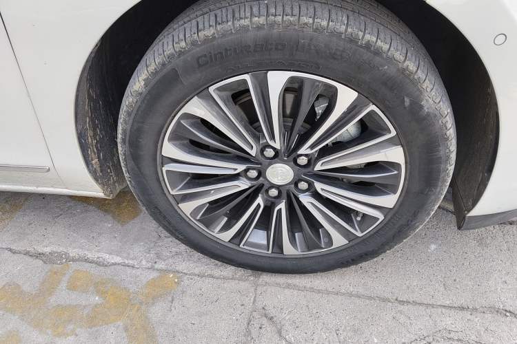 Used Buick GL8 2021 ES Land Cruiser 653T Flagship Model