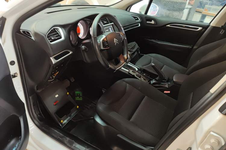 Used Citroen C4L 2014 1.8L Intelligent Drive Automatic Enjoyment Model