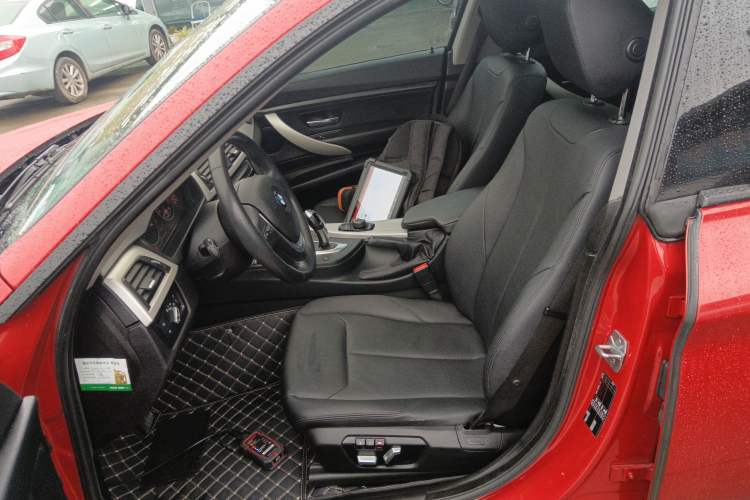 Used BMW 3 Series GT 2017 320i Sport Edition