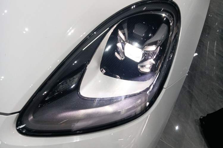 Used Porsche Cayenne E-Hybrid 2021 Cayenne E-Hybrid 2.0T Left Front Headlight