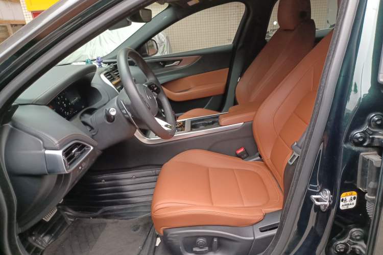 Used Jaguar XEL 2022 2.0T 250 PS R-DYNAMIC S Advanced Sport Edition Left Front Seat