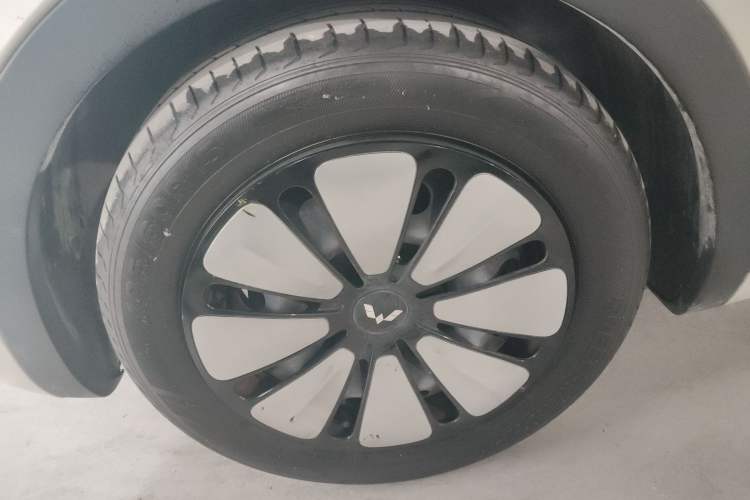 Used Wuling Bingo 2023 333 km Lingxi Connected+ Version