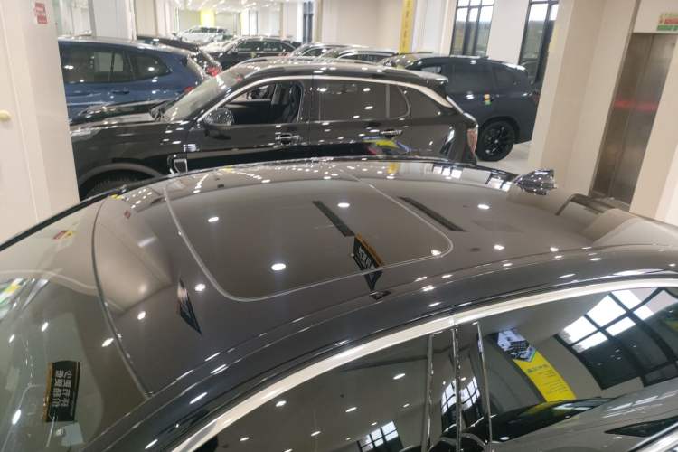 Used BMW 5 Series 2022 Second Facelift 525Li M Sport Package