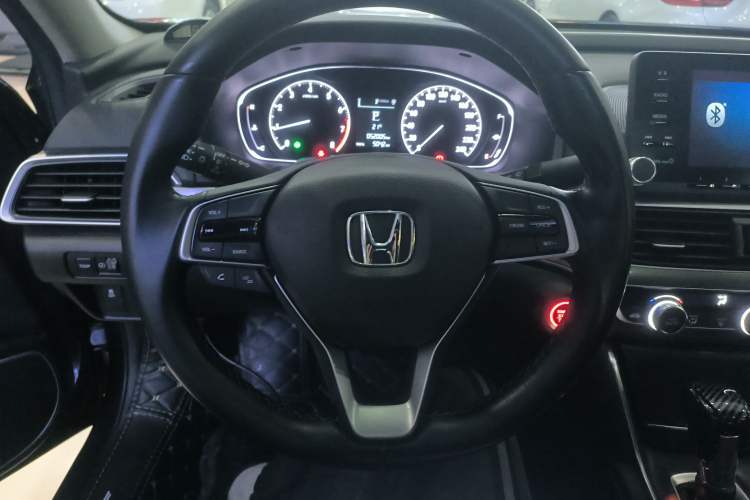 Used Honda Accord 2018 260TURBO Elite Edition China VI Steering Wheel