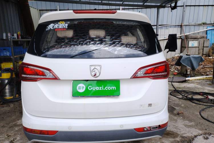 Used Baojun 730 2019 1.5L Manual Fashion Model 7-seater China VI
